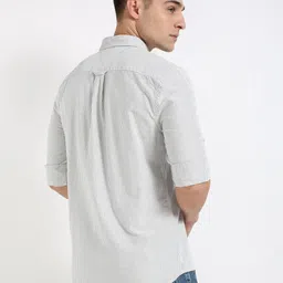 Tommy Hilfiger Men Button-Down Collar Vertical Striped Cotton Slim Fit Casual Shirt image 3