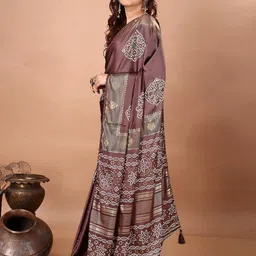 LeeliPeeri Designer Bandhani Poly Crepe Bandhani Saree image 4