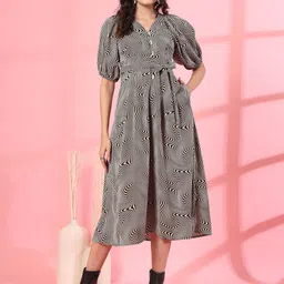 STYLECAST X KASSUALLY Print Bishop Sleeve Georgette Fit & Flare Midi Dress-image-7