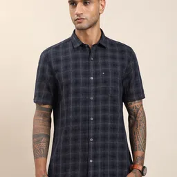 Turtle Relaxed Checked Pure Cotton Slim Fit Casual Shirt-picture-20