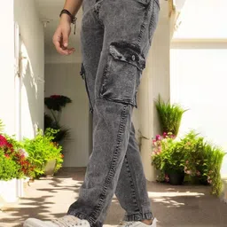 PLUS 91 Men Regular Fit High-Rise Mildly Distressed Cargo Styles Jeans image 5