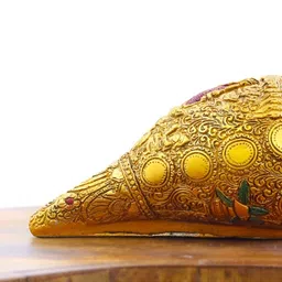 INTERNATIONAL GIFT Gold-Toned Religious Idol Showpiece-picture-31