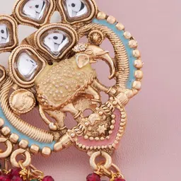 GC PREMIUM JEWELLERY Kundan Studded & Beaded Elephant Shaped Saree Clip image 3