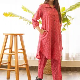 Maitri Jaipur Floral Printed Shirt Collar Pure Cotton Tunic With Trouser image 5