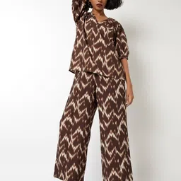 max Women Printed Regular Fit Mid-Rise Parallel Trousers-image-125