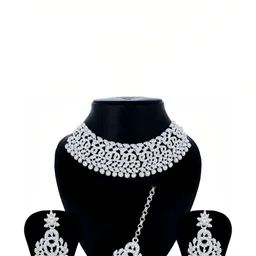 Women Click Stones Studded Jewellery Set image 1