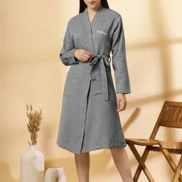 KLOTTHE Checked Pure Cotton Bath Robe With Belt image 1