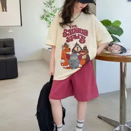 LULU & SKY Girls Printed T-shirt with Shorts image 3