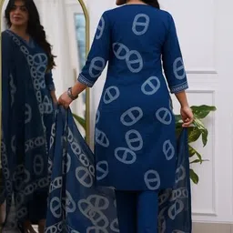 CREEPER Women Printed Regular Thread Work Kurta with Trousers & With Dupatta image 2