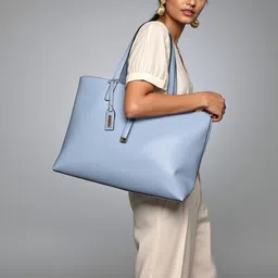 Toteteca PU Structured Shoulder Bag with Tasselled-picture-10
