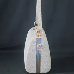 OSTY Textured Shoulder Strap Box Clutch image 5