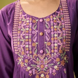Indo Era Women Floral Embroidered Panelled Thread Work Pure Cotton Kurta with Trousers & With Dupatta image 5