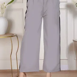 GRX Women Easy Wash Trousers image 3