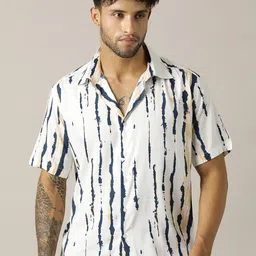 Paper Cut Relaxed Printed Spread Collar Shirt-picture-13