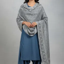 Sudako Acrylic Self Design Women Shawl image 5