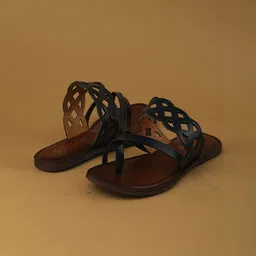 Ozuri Women Open Toe One Toe Flats image 2