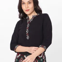 HAUTEMODA Women Solid Embroiderd Short Cotton Top-image-9