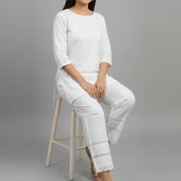 IZAAFA Women Solid Cotton Regular Fit Trousers image 4