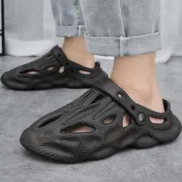 Style Height Men Slip-On Sandals image 2