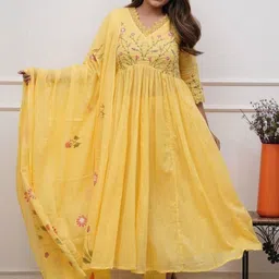 Art Avenue Floral Embroidered V-Neck Anarkali Pure Cotton Kurta With Pyjamas & Dupatta-picture-32