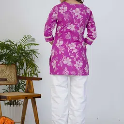 MEHKFAB Floral Printed Kurti image 2