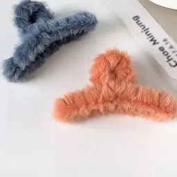 SHREEWATCHES Women Set of 6 Fur Claw Clip-picture-24