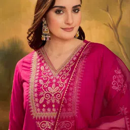 Sangria Floral Yoke Design V-Neck Sequinned Straight Kurta With Trousers & Dupatta image 3