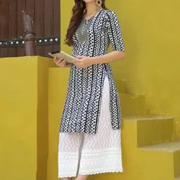 SZN Women Printed Crepe Straight Kurtas-picture-12