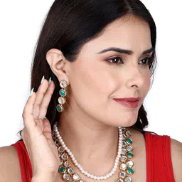 Divisha Gold-Plated Stones-Studded & Beaded Jewellery Set-picture-10