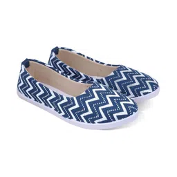 FABBMATE Girls Printed Slip-On Sneakers-picture-53