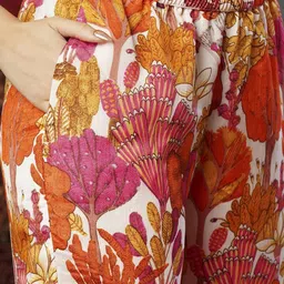 Anni Designer Floral Printed Regular Straight Kurta with Trousers image 3