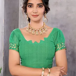 priyashi Floral Printed Pure Georgette Saree With Blouse Piece image 5