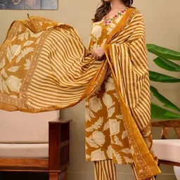 Angkor Floral Printed V-Neck Pure Cotton Kurta With Trousers & Dupatta image 2