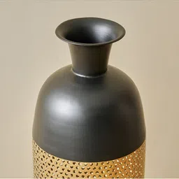 Home Centre Corsica Ailbern Black & Yellow Metal Jaali Floor Vase image 4
