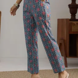 Libas Women Floral Printed Kurta with Trousers image 4