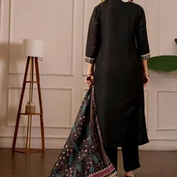 Women Basket Ethnic Motifs Embroidered Thread Work Kurta with Trousers & With Dupatta image 4