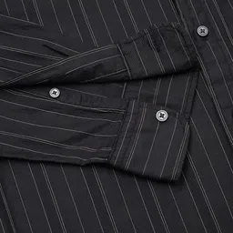 Tommy Hilfiger Men Spread Collar Vertical Striped Cotton Casual Shirt image 3