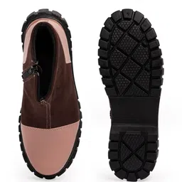 Longwalk Women Round Toe Lace-Ups Regular Boots image 4