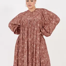 Styli Women Plus Size V-Neck Balloon Sleeves A-Line Maxi Dress image 4