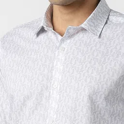 Van Heusen Abstract Printed Spread Collar Cotton Formal Shirt image 2