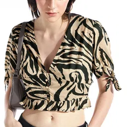 Bewakoof Women V-Neck Printed Crop Top-picture-41