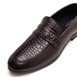 NICO NERINI Men Textured Patent Leather Loafers image 5