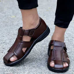 Men Flats Sandal-image-83