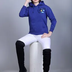 7 ISLANDS Women Printed Hooded Sweatshirt image 2