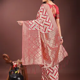 Mitera Woven Design Zari Linen Blend Saree image 3