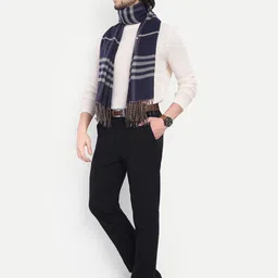 Knitkala Unisex Checked Stole image 3