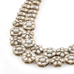 Zaveri Pearls Kundan-Studded & Beaded Jewellery Set image 4