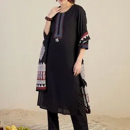 Indo Era Women Ethnic Motifs Embroidered Regular Thread Work Pure Cotton Kurta with Trousers & With Dupatta image 5