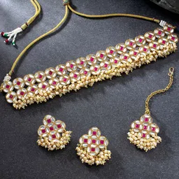 Peora Magenta & White Gold-Plated Kundan Embellished Handcrafted Jewellery Set image 1