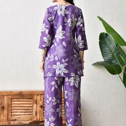 HARIKS Printed V-Neck Tunic & Trousers Co-Ords image 4